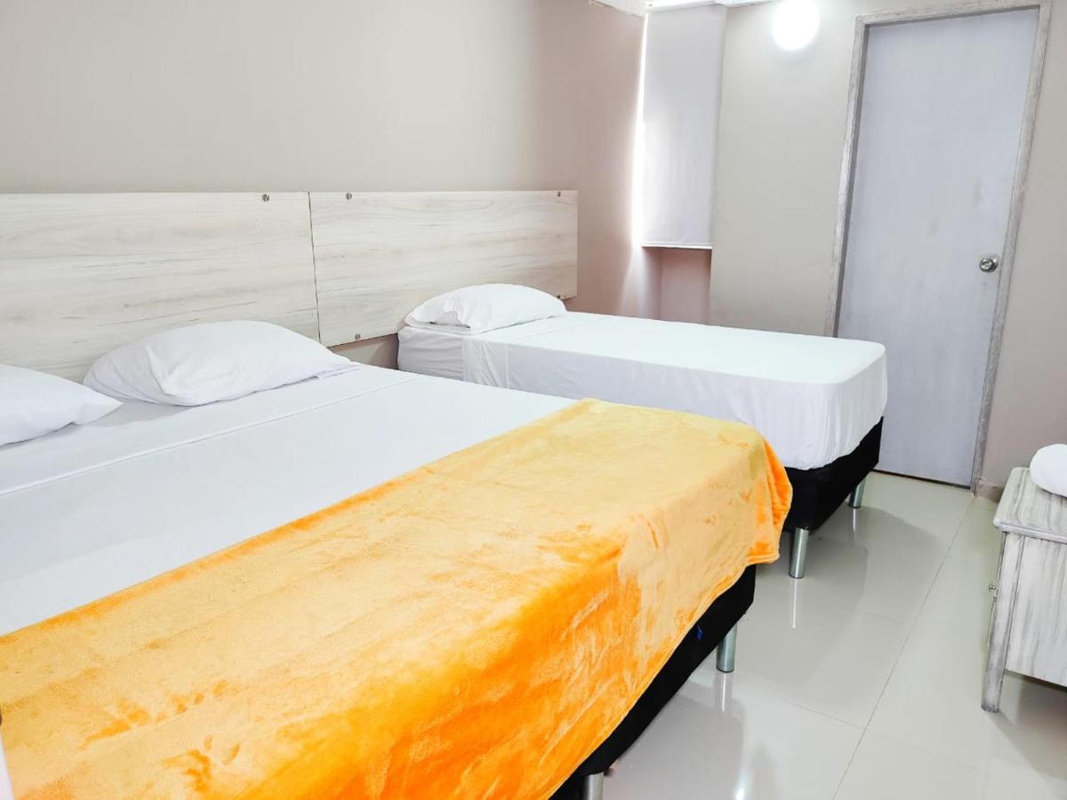 Hotel Canadiense Barranquilla Barranquilla  Buitenkant foto