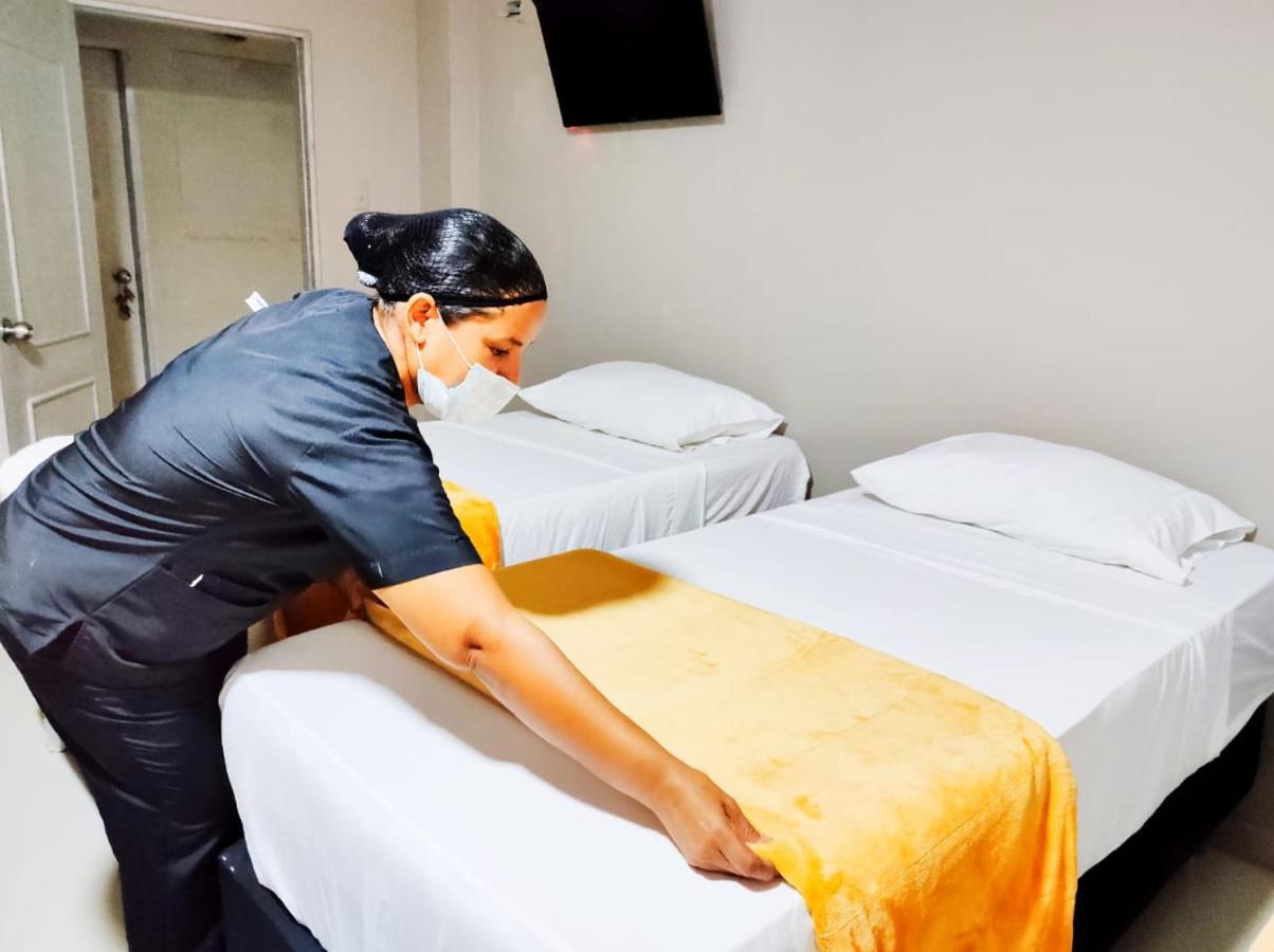 Hotel Canadiense Barranquilla Barranquilla  Buitenkant foto