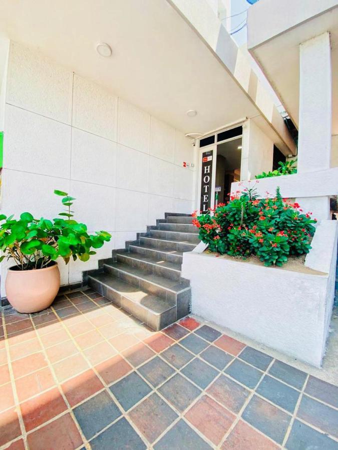 Hotel Canadiense Barranquilla Barranquilla  Buitenkant foto